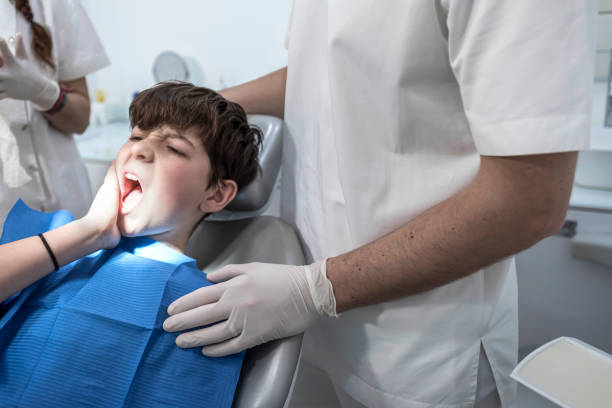 Best Weekend Emergency Dentist in Kidron, OH